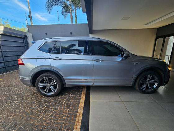 VOLKSWAGEN TIGUAN 2.0 350 TSI GASOLINA ALLSPACE R-LINE 4MOTION DSG